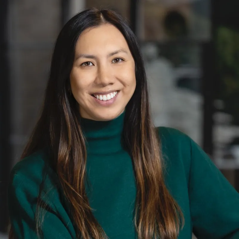 Portrait of Steph Newton, CCO of Ambr AI